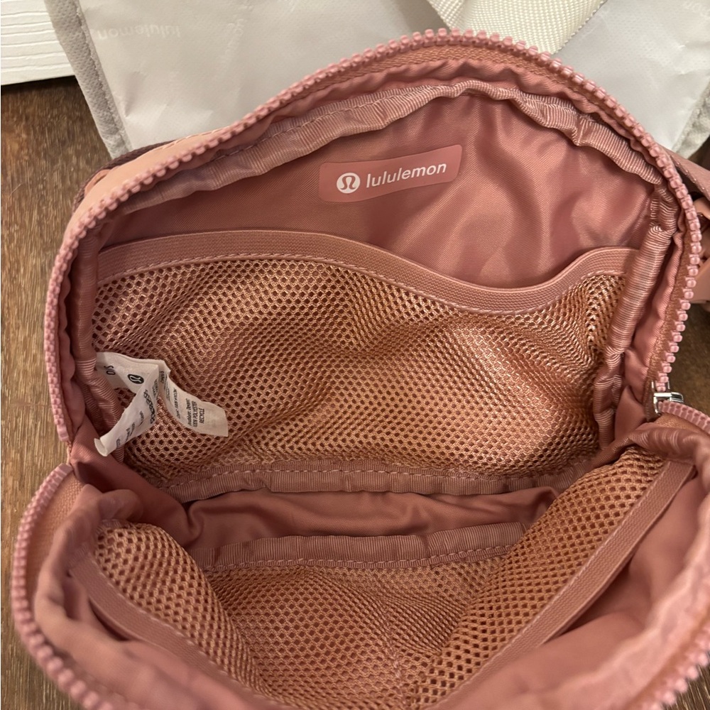 Lululemon Athletica Pink Belt Bag Includes Store Shopping Bag - Picture 3 of 4